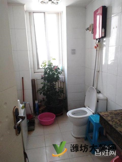 帝都國(guó)際,三室兩廳一衛(wèi),精裝帶儲(chǔ)藏室車(chē)位充足交通便