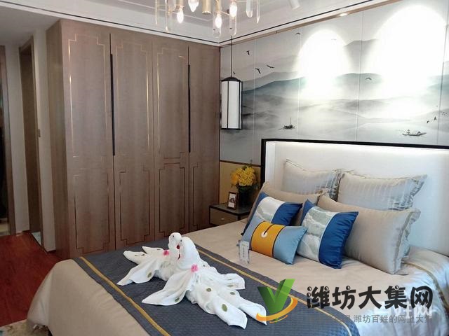 恒信玫瑰公館 小高層電梯洋房 135平三室兩廳兩衛(wèi)頂