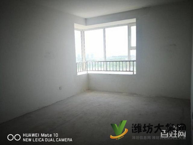 美林花園144平米 大三室 更名貸款僅售85萬