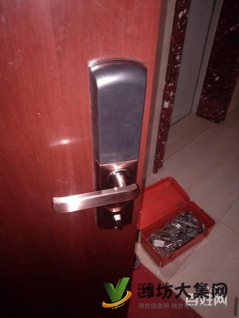 臨朐技術開汽車鎖 匹配汽車鑰匙 開鎖修鎖24小時