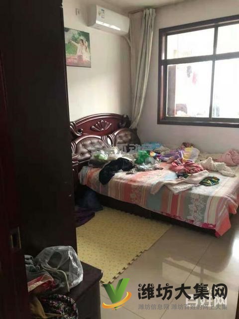 金都花園多層四樓150平大三室精裝修 帶車庫82萬