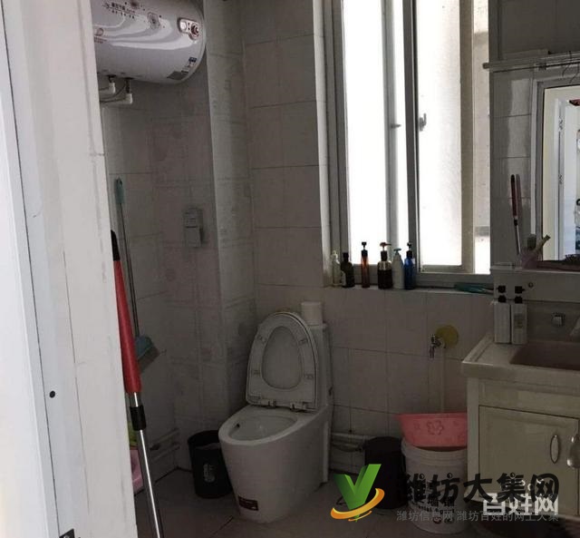 龍熙園小區(qū)15樓55萬 客廳朝陽 全明戶型兩室兩廳