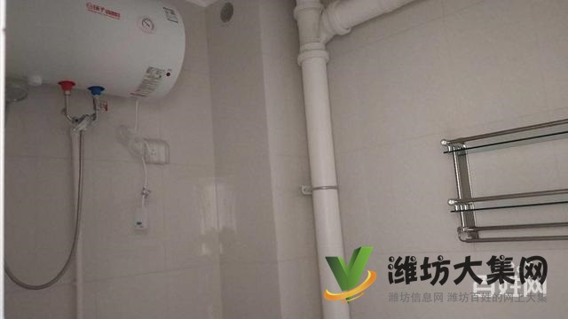 青云國際城,精裝三室兩廳,家具家電齊全,首次出租,