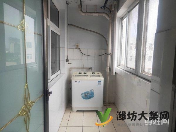 一實小近佳樂家 精裝兩室 有附房車庫 家具家電齊全