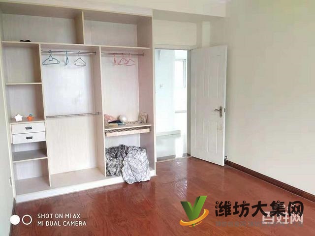 精裝三房 麗水芳洲 業主城心出售 僅需78萬 鑰匙