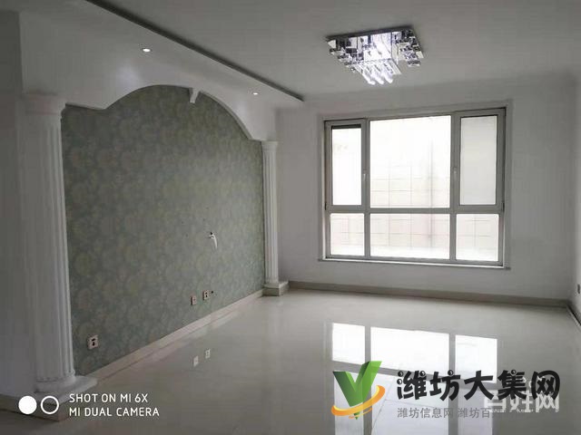 精裝三房 麗水芳洲 業主城心出售 僅需78萬 鑰匙