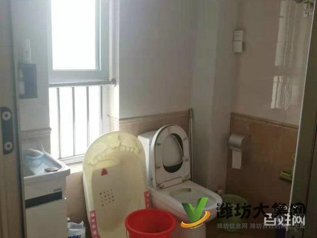 大有公館3室2廳2衛(wèi),電梯房精裝