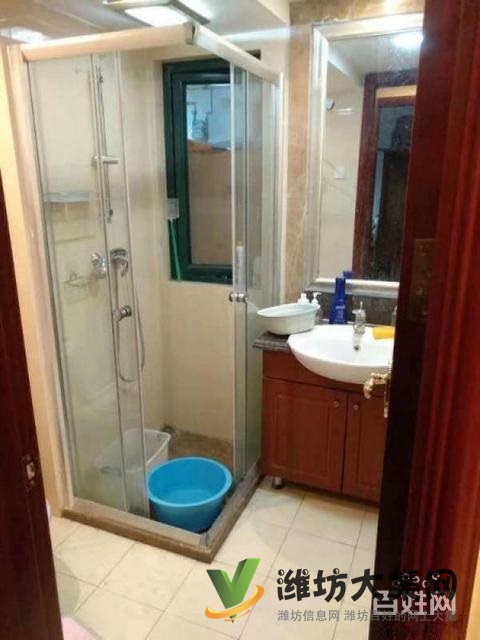 大觀天下近 市府東南精裝大四室全景觀湖 采光好價(jià)格