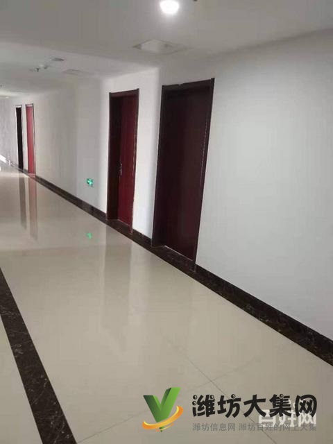 (快租免費尋址)高新區(qū)健康街金光路路口中東大廈寫字樓出租