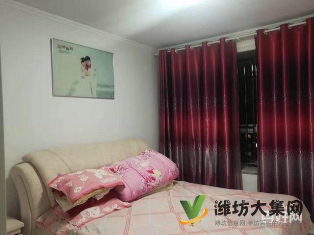 此房為結婚準備，舒適三室，精裝修，現因換大房，找有