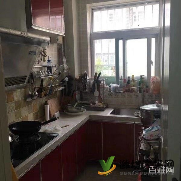 新龍灣1樓2明臥,精裝,另帶車庫10萬