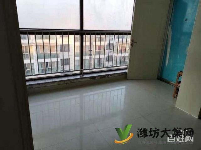 市北區(qū)低首付,領(lǐng)世新城,128平,簡裝三室,售35