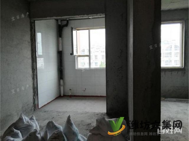 怡景花園南區(qū) 帶車位儲(chǔ)藏室 小高層9樓 隨時(shí)看房