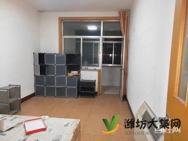 一實(shí)小近佳樂(lè)家 城市經(jīng)典旁 帶車庫(kù)有地下室 家具家