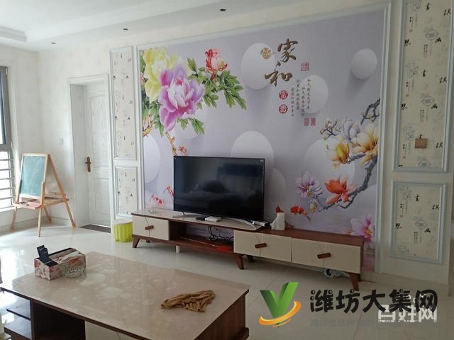 泰華近3室2廳2衛(wèi),豪華裝修,家具家電齊全,拎包入住。