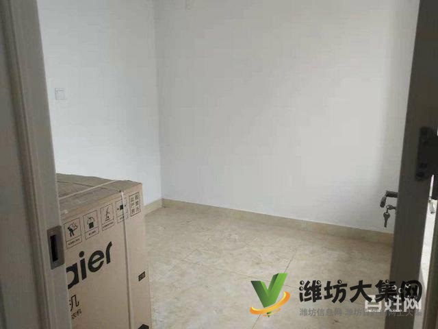 碧桂園高端小區三室精裝修已經下證看房有鑰匙隨時