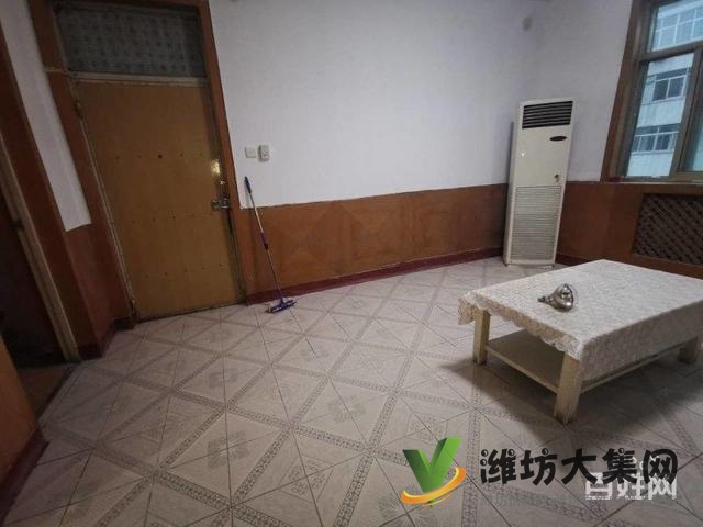 銀杏小區北鄰市府家屬院簡裝100平3室36.6萬