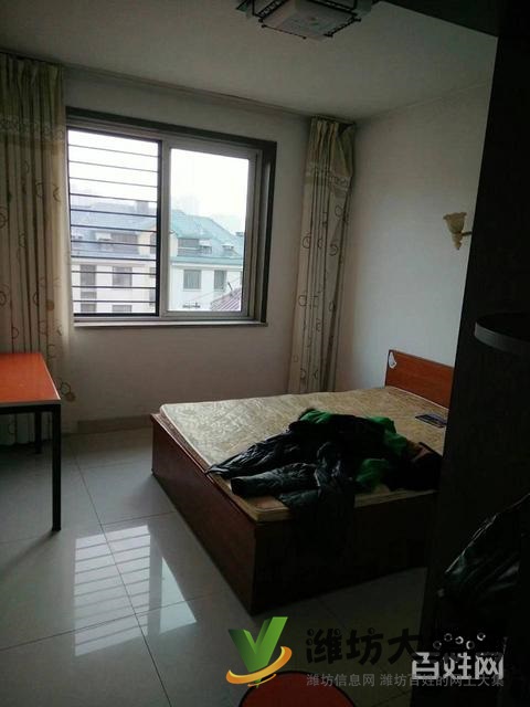 魯發(fā)名城 3室2廳 精裝修配置齊全干凈衛(wèi)生