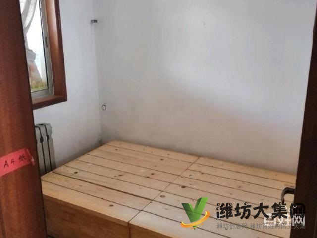 光明小區(qū) 南北通透出行方便 毛坯 采光好 無(wú)遮擋