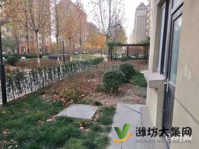 正陽(yáng)花園一樓168平帶車位儲(chǔ)藏室四室南北通透105萬火急