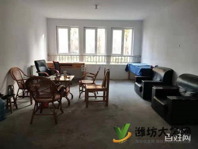 正陽(yáng)花園一樓168平帶車位儲(chǔ)藏室四室南北通透105萬火急