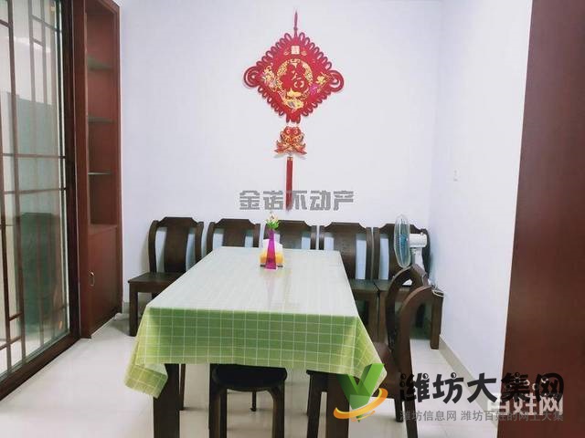 巴龍國際北區(qū)3室5樓136平 精裝修家具家電齊全拎包入住