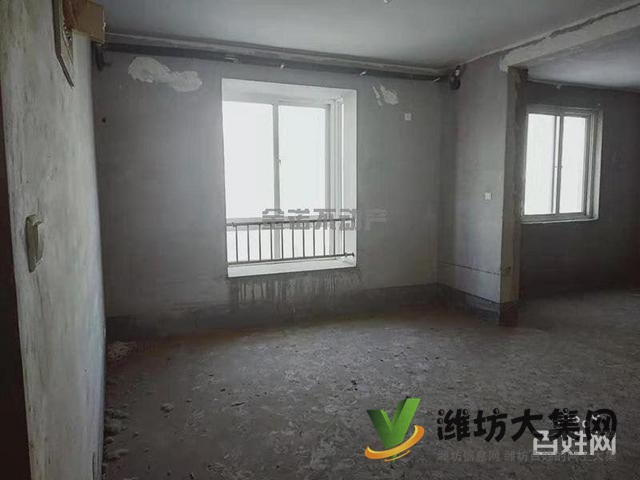 巴龍國際北區(qū)大三室 南北通透好戶型 兩衛(wèi) 隨時(shí)看房