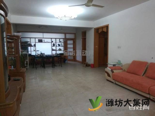 銀海路建設(shè)銀行家屬院 南北通透大三室63.6萬(wàn)帶車庫(kù)