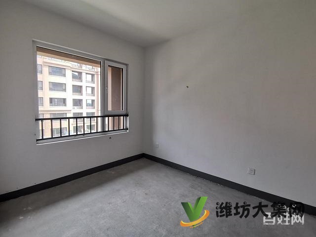 金諾無虛假壽光二中旁德潤綠城丹桂園電梯洋房四室送車