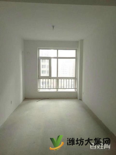 恒信無虛假 火車站近客廳朝陽,僅售53.5萬2室朝