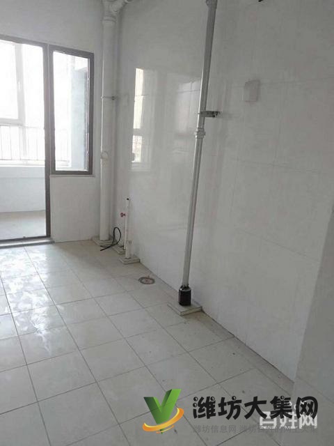 恒信無虛假 火車站近客廳朝陽,僅售53.5萬2室朝