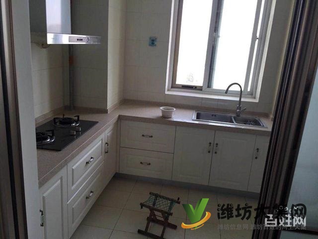 中南世紀(jì)城豪華裝修,家具家電齊全