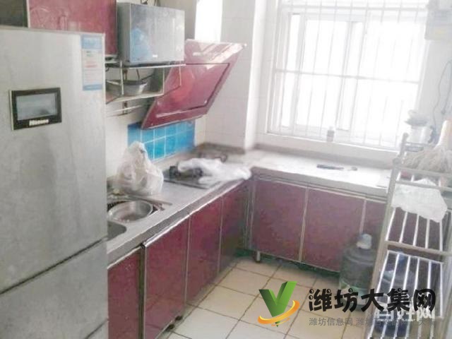 萬達近 3室1廳1衛帶車位拎包入住