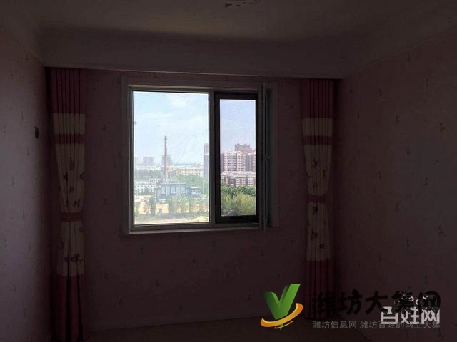 中南世紀(jì)城豪華裝修,家具家電齊全