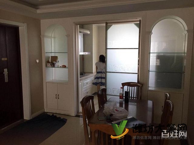 中南世紀(jì)城豪華裝修,家具家電齊全