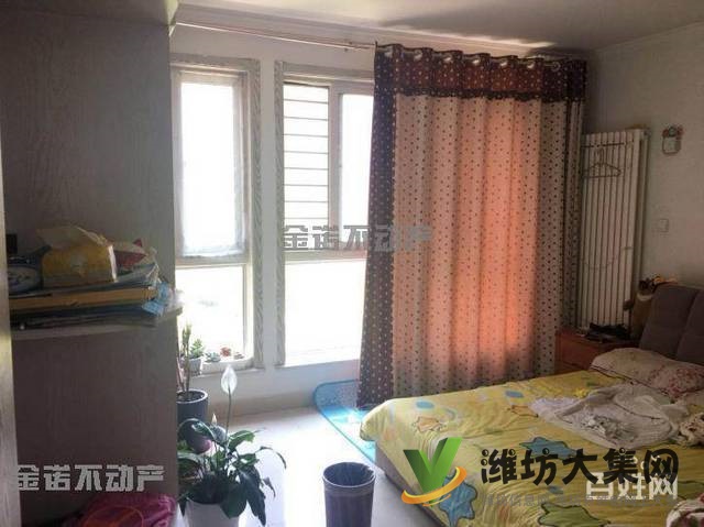 首付17萬(wàn)買大三室正陽(yáng)花園 精裝大三室送儲(chǔ)藏室過(guò)戶