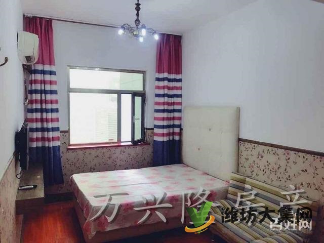 東方威尼斯 精裝小公寓 溫馨舒適 出入方便 價格低