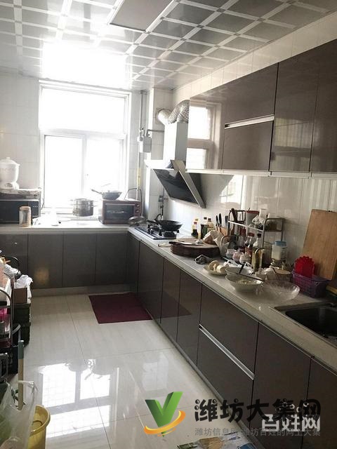 興旺花園 精裝修2樓 送全套家具家電 業(yè)主急售 我實(shí)地拍64