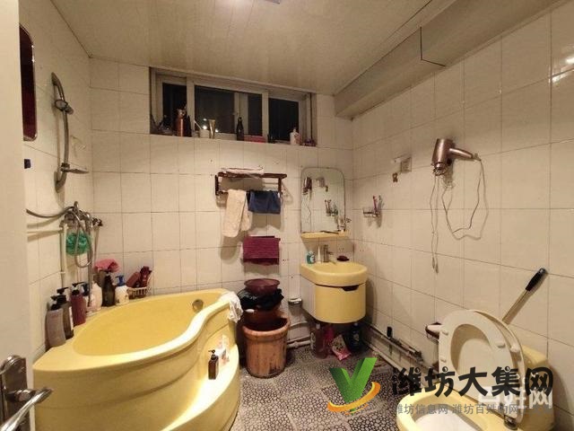 精裝好房 青云花園4樓 大H戶型 三室兩廳兩衛 精裝 車庫