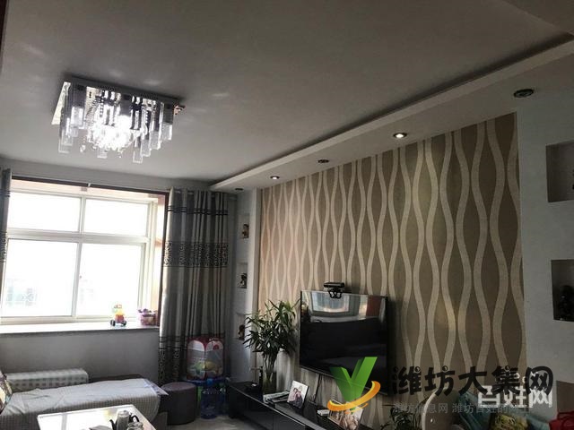 興旺花園 精裝修2樓 送全套家具家電 業(yè)主急售 我實(shí)地拍64