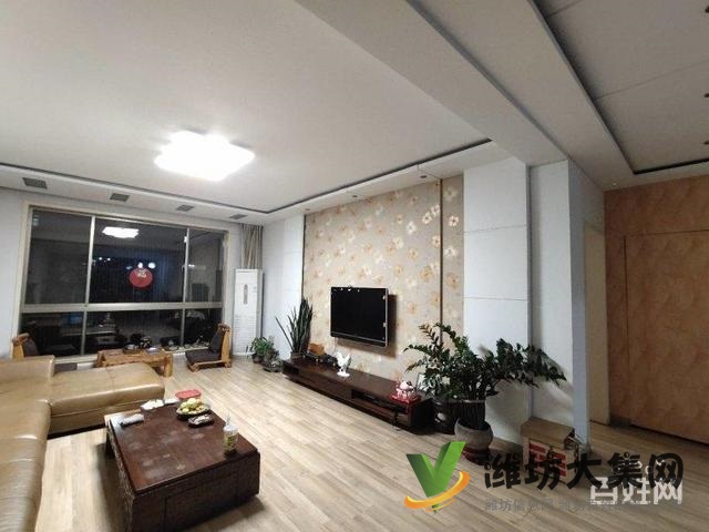 精裝好房 青云花園4樓 大H戶型 三室兩廳兩衛 精裝 車庫