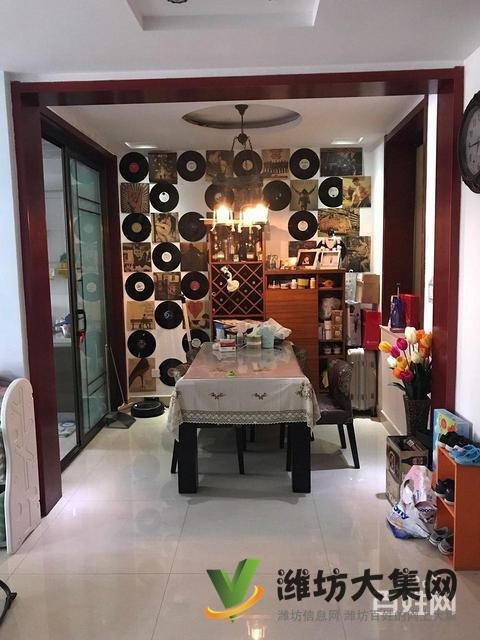 興旺花園 精裝修2樓 送全套家具家電 業(yè)主急售 我實(shí)地拍64