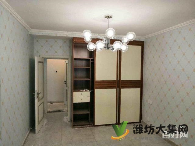 盛世家園唯一一套能在家看到彌河的1樓帶院子的房子,