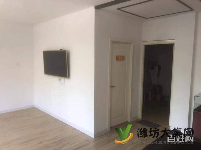 (快租免費尋址)青州市東方南路東方商貿城空鋪出租