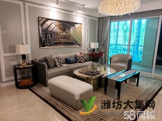 領(lǐng)世新城3室2廳2衛(wèi) 70萬元