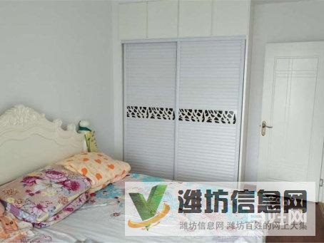 廣文*** 東風(fēng)街 鳶飛路名門(mén)現(xiàn)代城 精裝三室朝陽(yáng)108萬(wàn)急