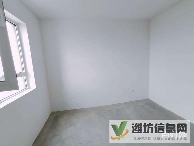 恒大楓葉近圣菲漫步更名貸款現房!雙衛,客廳朝陽,看房有鑰匙!