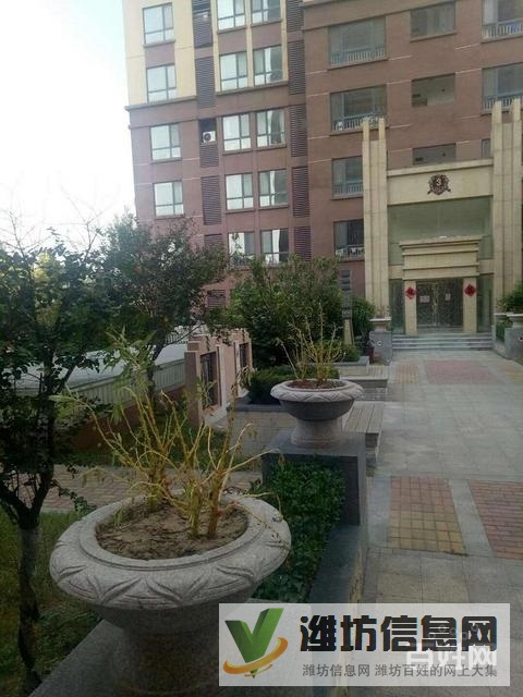 中房幸福名都學校好房,精裝,拎包入住,l學校好樓層