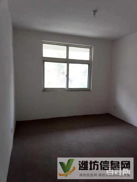 天虹花園,1樓,3室2廳2衛(wèi),南向大客廳,帶大車庫