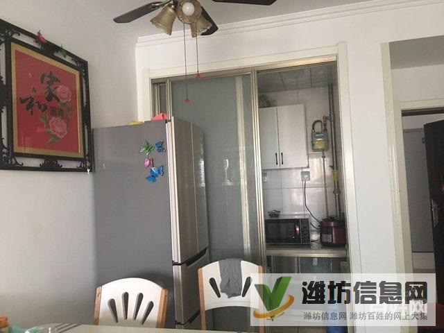 中房幸福名都學校好房,精裝,拎包入住,l學校好樓層